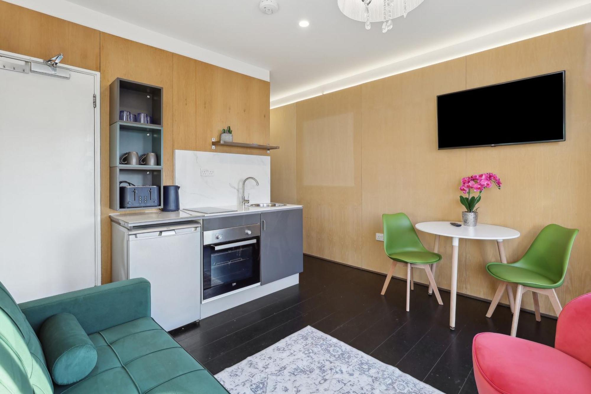 Cosy 1 Bedroom Flat London Bagian luar foto
